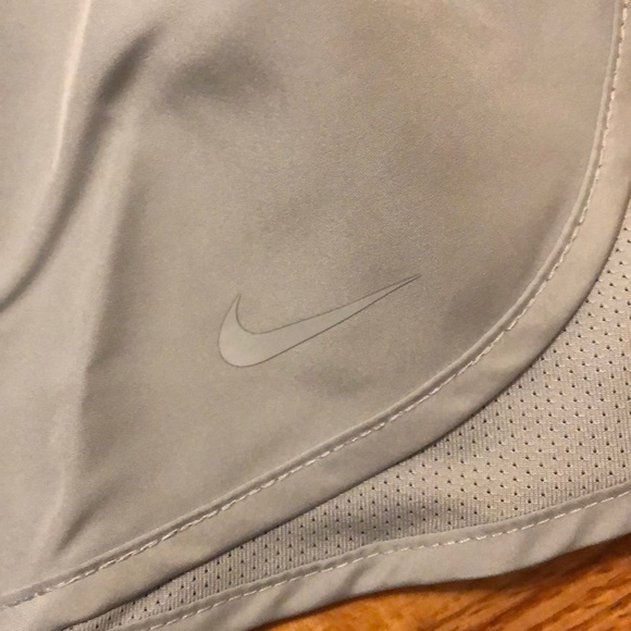 Nike Running Shorts - Picture 7 of 7